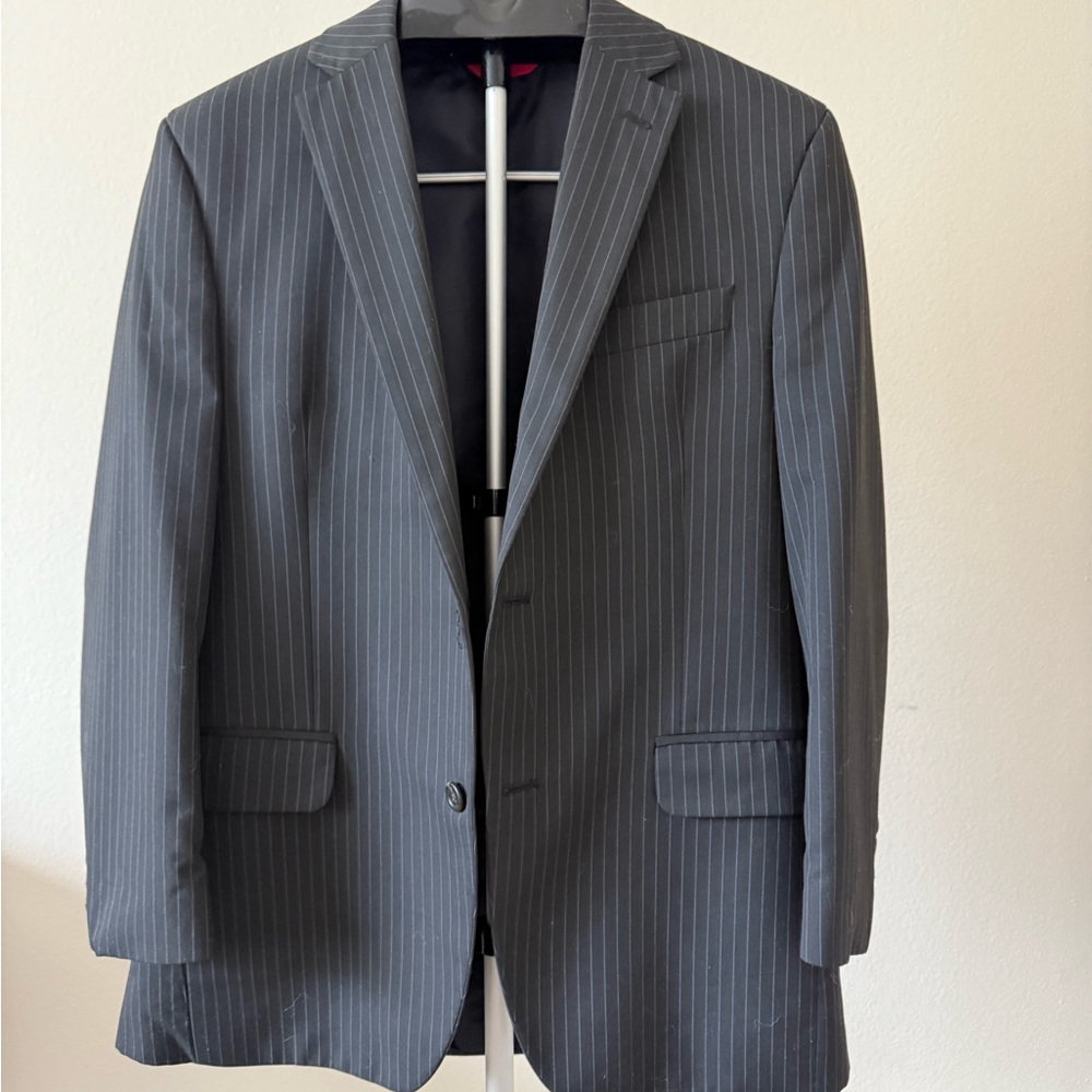 Chaps Black Pinstripe Men's Suit 40R Blazer & 34x30 paints